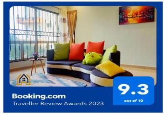 Mhomestay Eastlake WiFi 8mins to Pavilion Bukit Jalil allows 18 year olds to book a room