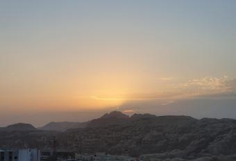 Petra Peace House has Balcony rooms
