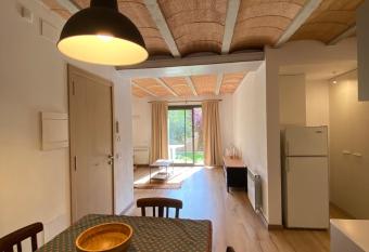 El Niu Dels Ocells has Balcony rooms