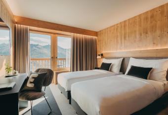 Eringer Hotel has Balcony rooms