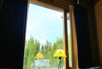 La Chacra del M  dano allows 18 year olds to book a room