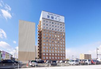 Toyoko Inn Higashi hiroshima Ekimae has Smoking rooms