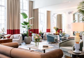 Sapphire House Antwerp, Autograph Collection allows 18 year olds to book a room