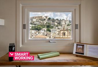 Casa Teresa con vista sul centro storico by Wonderful Italy allows 18 year olds to book a room