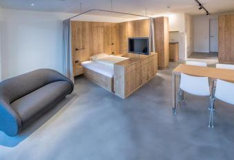 Apartmenthaus Anna allows 18 year olds to book a room