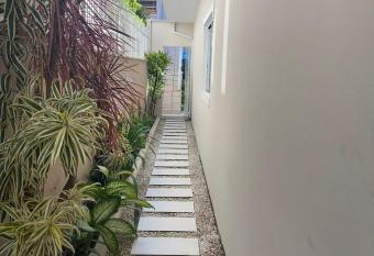 AP frente    pra  a bem localizado has Balcony rooms