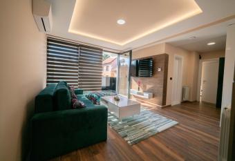 Luxury Apartments Una Sarajevo has Balcony rooms