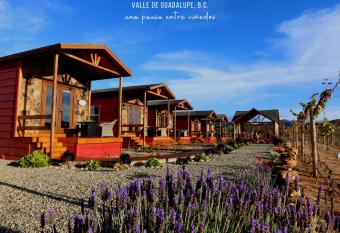 Tres Vides Hotel Boutique allows 18 year olds to book a room