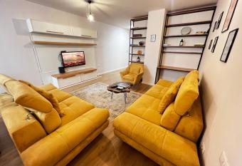 Tirana Main Square has Balcony rooms