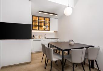 Studio apartments in center of Opatija allows 18 year olds to book a room