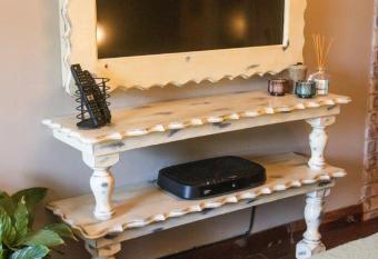 La Casa Nostra Villa Rose Garden Amore has Balcony rooms