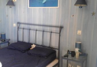 BHUSTI has Balcony rooms