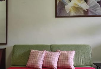 Ultimate Comfort and Privacy, Upper Studio Unit, Suria Laketown Apartment, Bukit Merah Laketown Resort has Balcony rooms