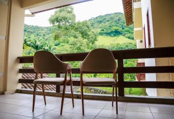 Eco Hotel Torres da Serra allows 18 year olds to book a room