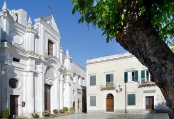 Antico Monastero Di Anacapri has Balcony rooms
