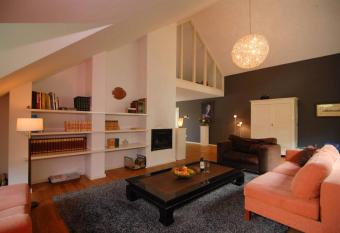 Vakantiewoning Osebos has Balcony rooms