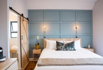 Antrim House Boutique Hotel by Antrim Collection allows 18 year olds to book a room