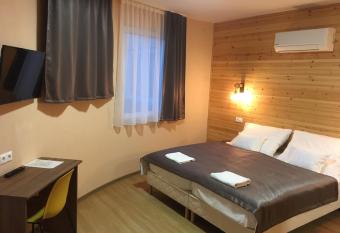 Nautilus   tterem   s Panzi   has Balcony rooms