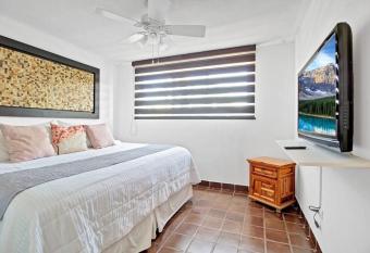 +MS +Suite Confortable + Centrica +Zaragoza A24 allows 18 year olds to book a room