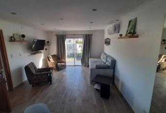 Departamento Balcarce has Balcony rooms