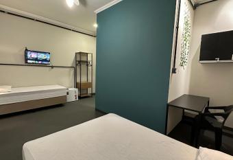 Su  te n   11 - Praia das Pitangueiras has Balcony rooms