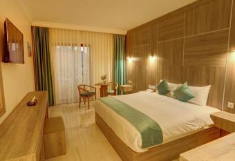 Turquoise Hotel has Balcony rooms