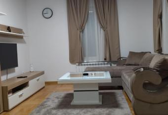 Apartman Davidovi   31 allows 18 year olds to book a room