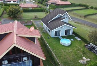 Casa de las Rosas Volc  n Arenal has Balcony rooms