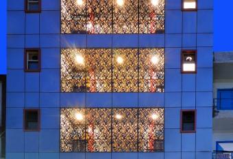 Hotel Hari International - Noida Sector 11 has Balcony rooms