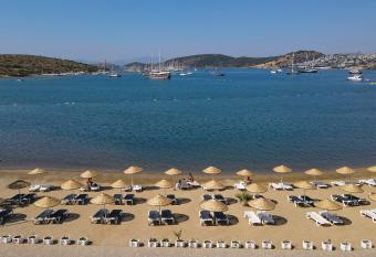 Smart Stay Beach Bodrum - All Inclusive has Balcony rooms