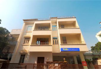 FabExpress Buddha Residency allows 18 year olds to book a room