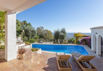 Casita with fantastic views has Balcony rooms