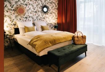 Freilich am See - G  stezimmer has Balcony rooms