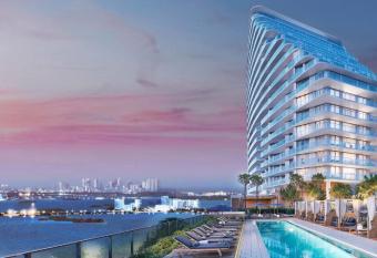 Four Seasons Hotel and Residences Fort Lauderdale has Balcony rooms