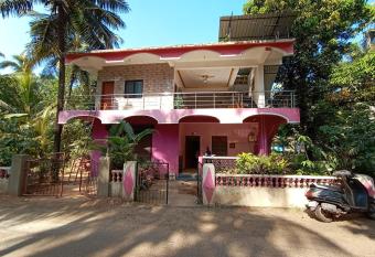 Jerone s Home Stay has Balcony rooms