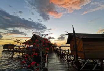 SeaCoral Water Chalet has Balcony rooms
