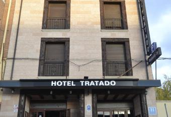 Hotel El Tratado has Balcony rooms
