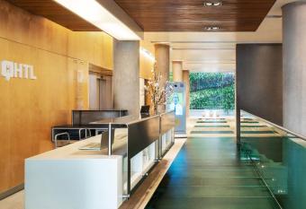 HTL Urbano allows 18 year olds to book a room