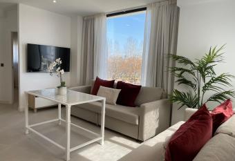 Hacienda Miraflores allows 18 year olds to book a room