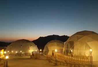 The Rock Camp Petra has Balcony rooms