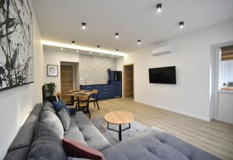 Block Apartment No2 has Balcony rooms