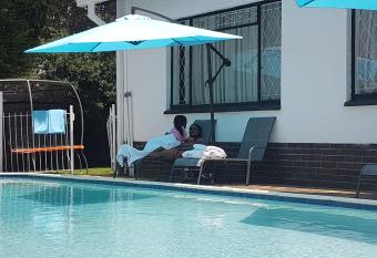 The Royal Princess B&B on Malibongwe Drive has rooms with a private hot tub
