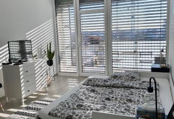 Apartm  n   antovka has Balcony rooms