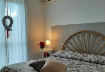 La Pillirina Casa Vacanze B&B has Balcony rooms