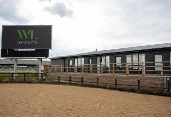 Weston Lawns Lodges has Balcony rooms