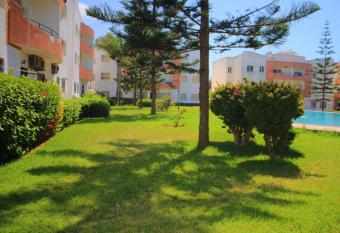 Appartement Calme au Coeur de plage Sablette has Balcony rooms