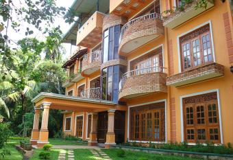 Mount House Hotel Apartment has Balcony rooms