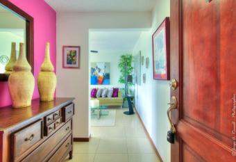 Best Price Penthouse Private Rooftop Jaco Beach has Balcony rooms