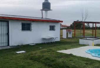 Complejo Miranieves, Se alquila casa para 3 personas en Miramar Costa Atlantica has Balcony rooms