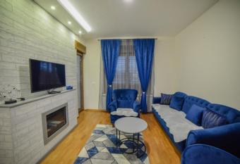 M&A Apartment & SPA, S 34, Vila Elsa 2 has rooms with a private hot tub